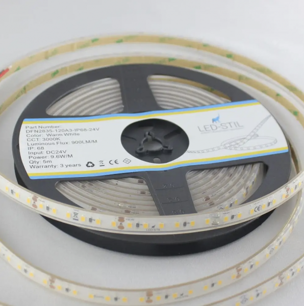 LED стрічка 24В DFN2835-120A3-IP68-24В 120-2835-24В-IP68 9,6Вт 800Лм Білий Теплий 3000K CRI 80 10мм