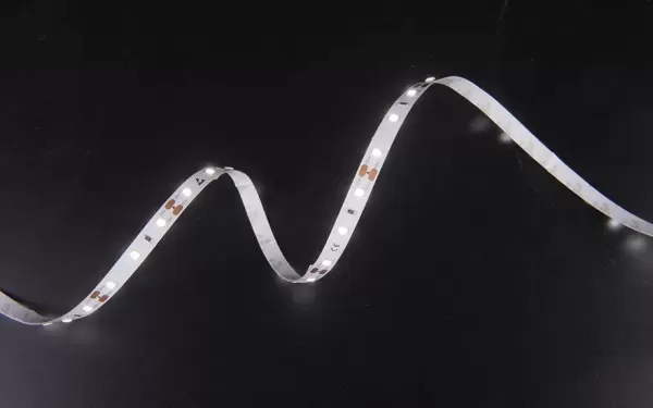 LED стрічка 24В COLORS 120-2835-24В-IP33 9,6Вт 600Лм Білий Теплий 3000K 8мм