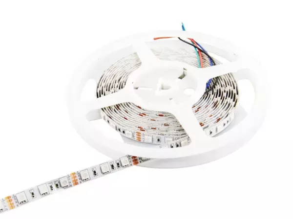 320047 LED стрічка 12В 5050-60 15Вт Series SG RGB IP20 10мм
